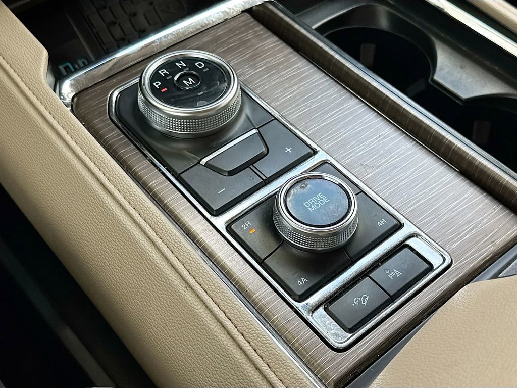 Used 2022 Ford Expedition Max Limited AWD/4WD image 18