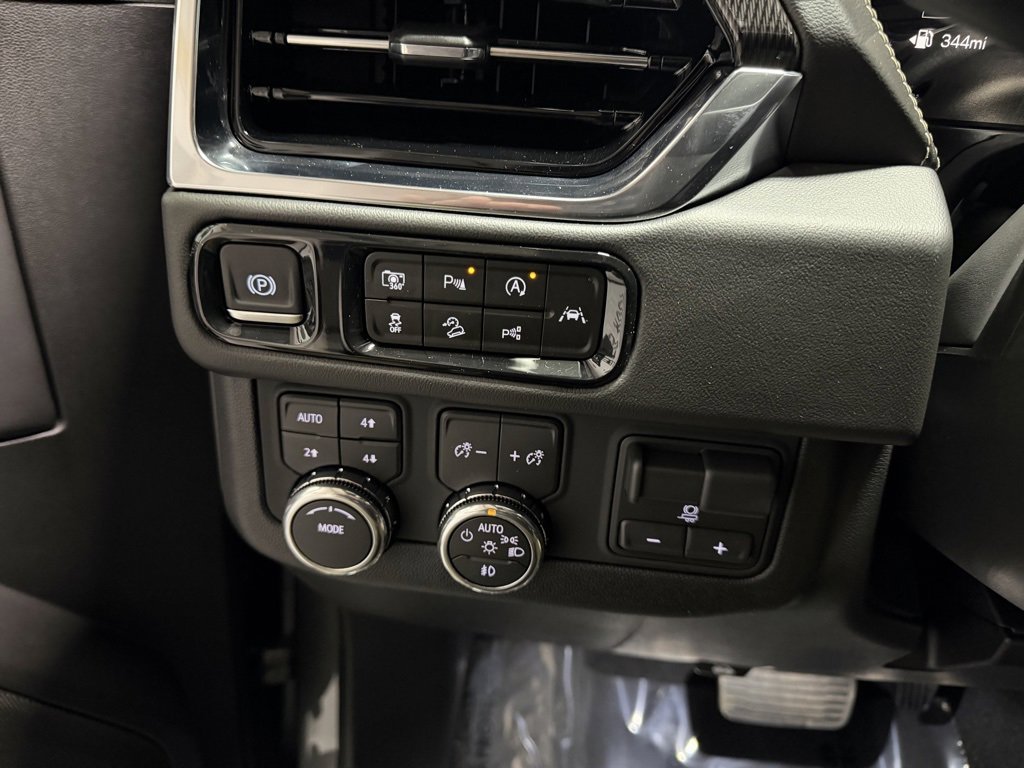 New 2026 GMC Yukon Elevation w/ Elevation Premium Package image 14