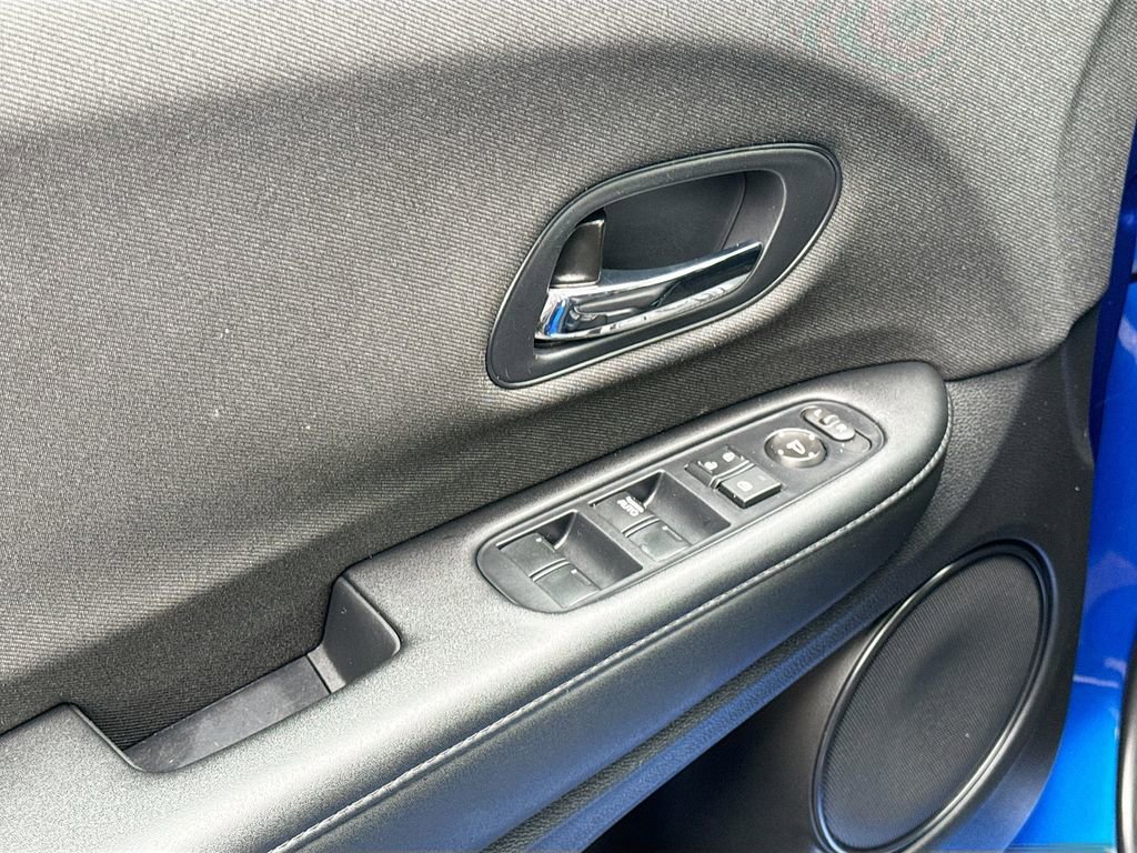 Used 2022 Honda HR-V Sport image 18