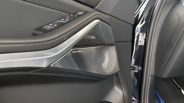 Used 2026 BMW X7 M60i image 64