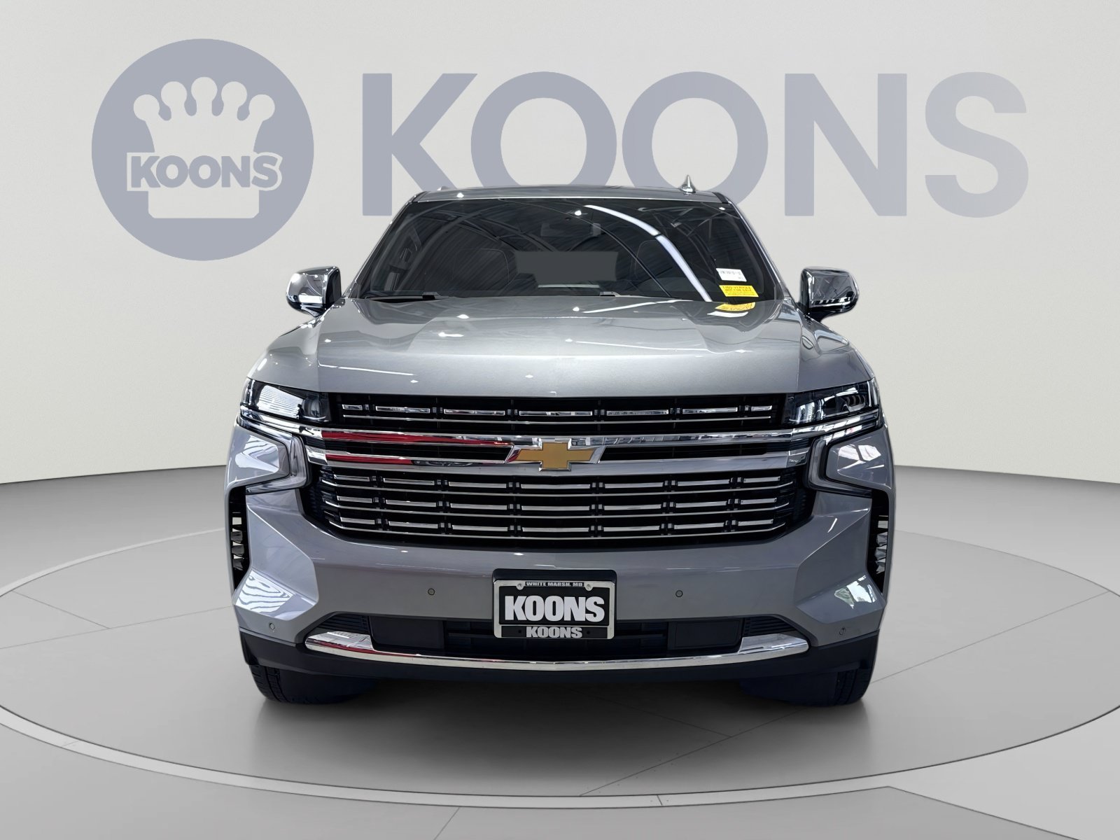 Used 2024 Chevrolet Suburban Premier AWD/4WD image 4