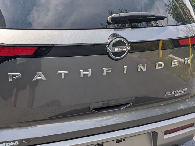 Certified 2023 Nissan Pathfinder Platinum AWD/4WD image 10