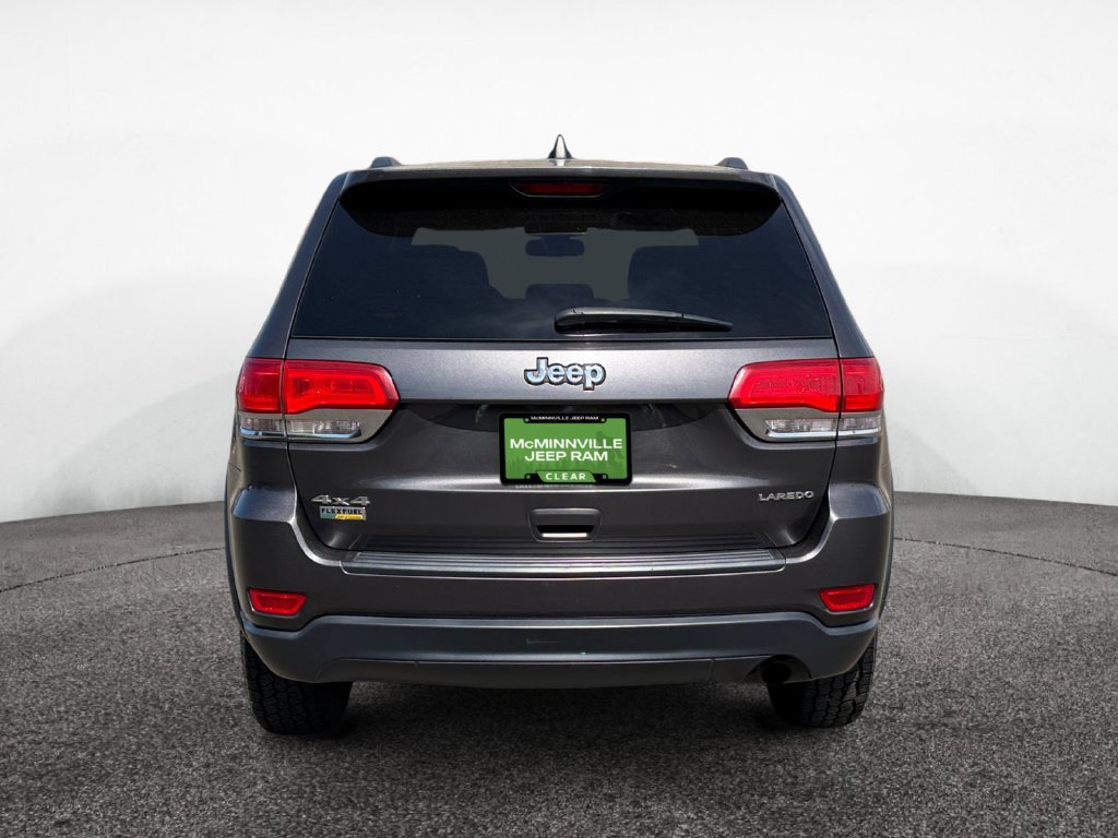 Used 2015 Jeep Grand Cherokee Laredo w/ Quick Order Package 23E AWD/4WD image 4