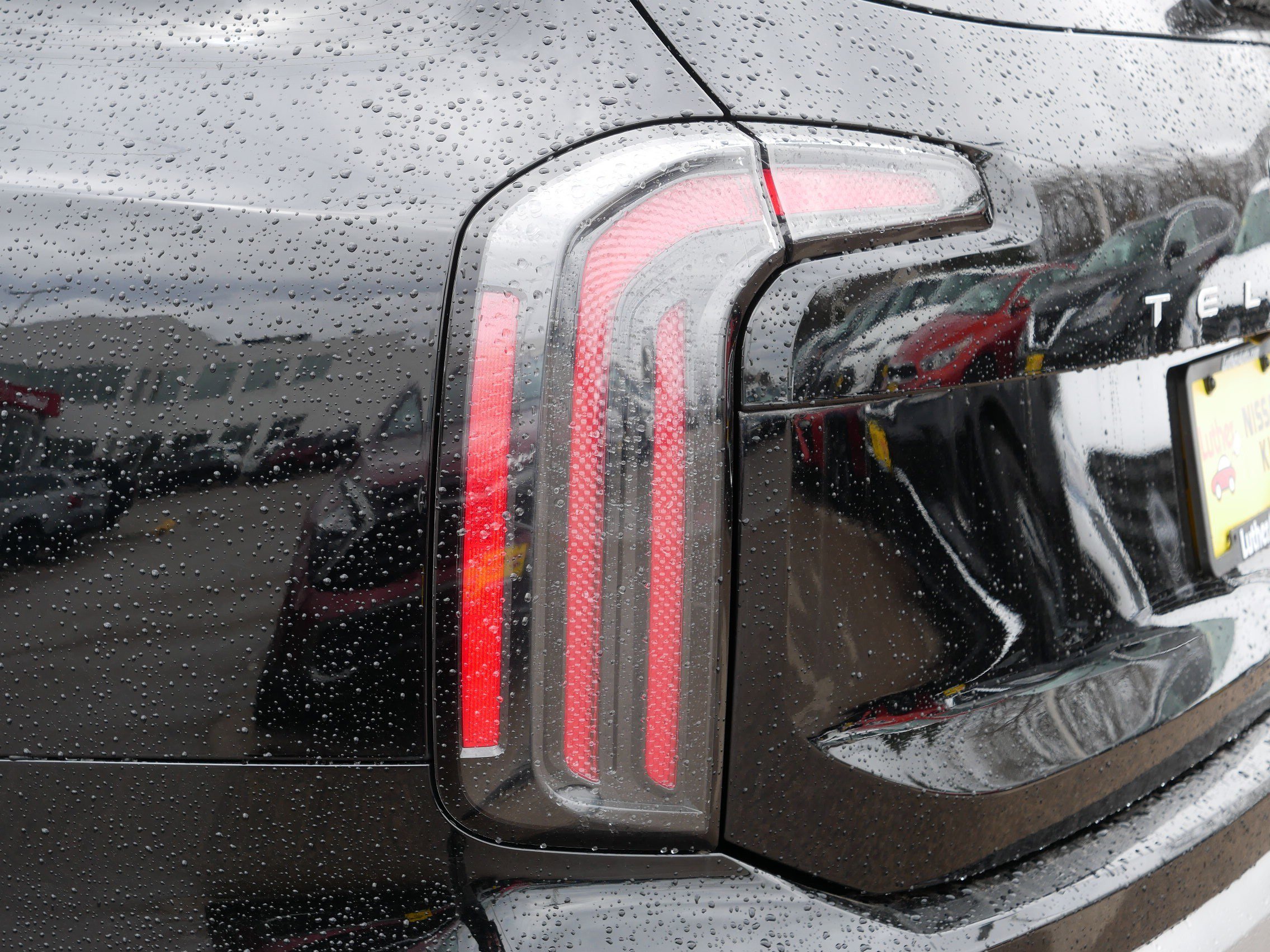 Certified 2024 Kia Telluride EX w/ EX Captain's Chair Package image 17