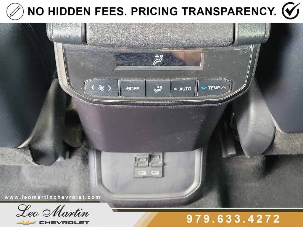 Used 2023 Toyota Highlander XLE FWD image 15
