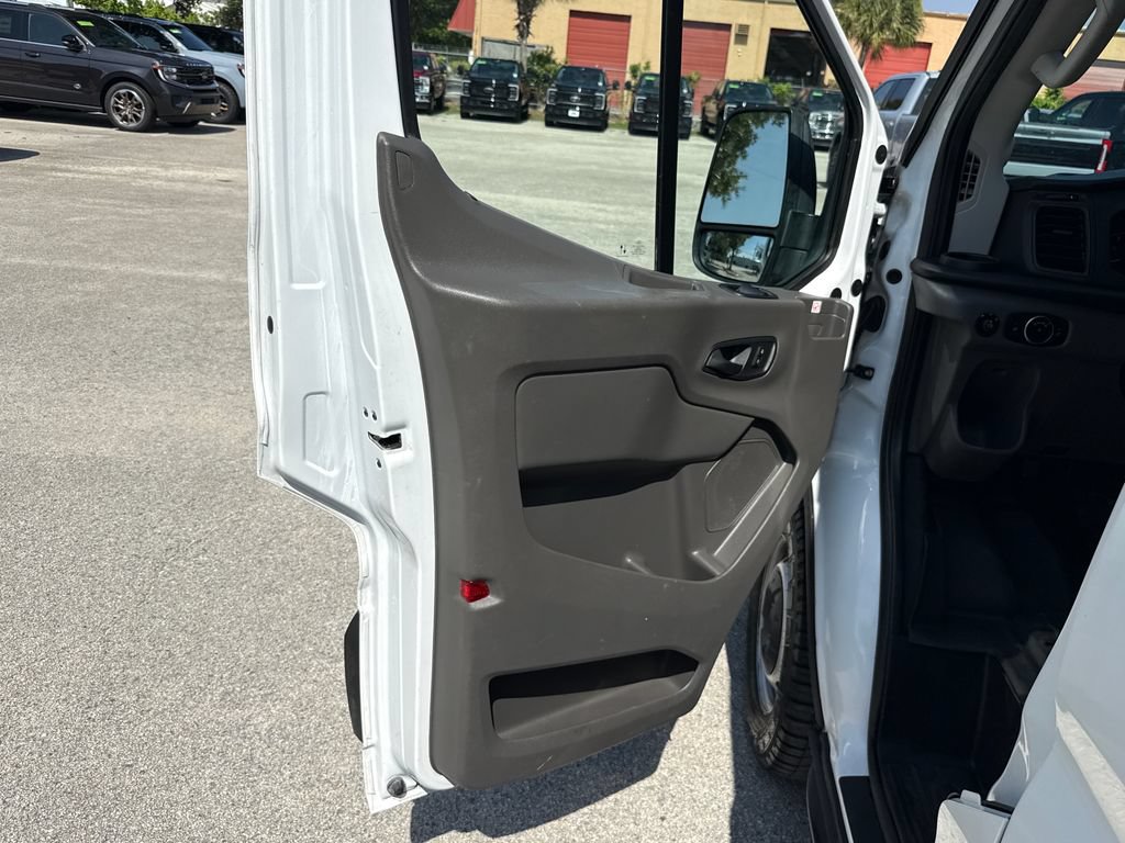 Used 2020 Ford Transit 250 Medium Roof RWD image 13