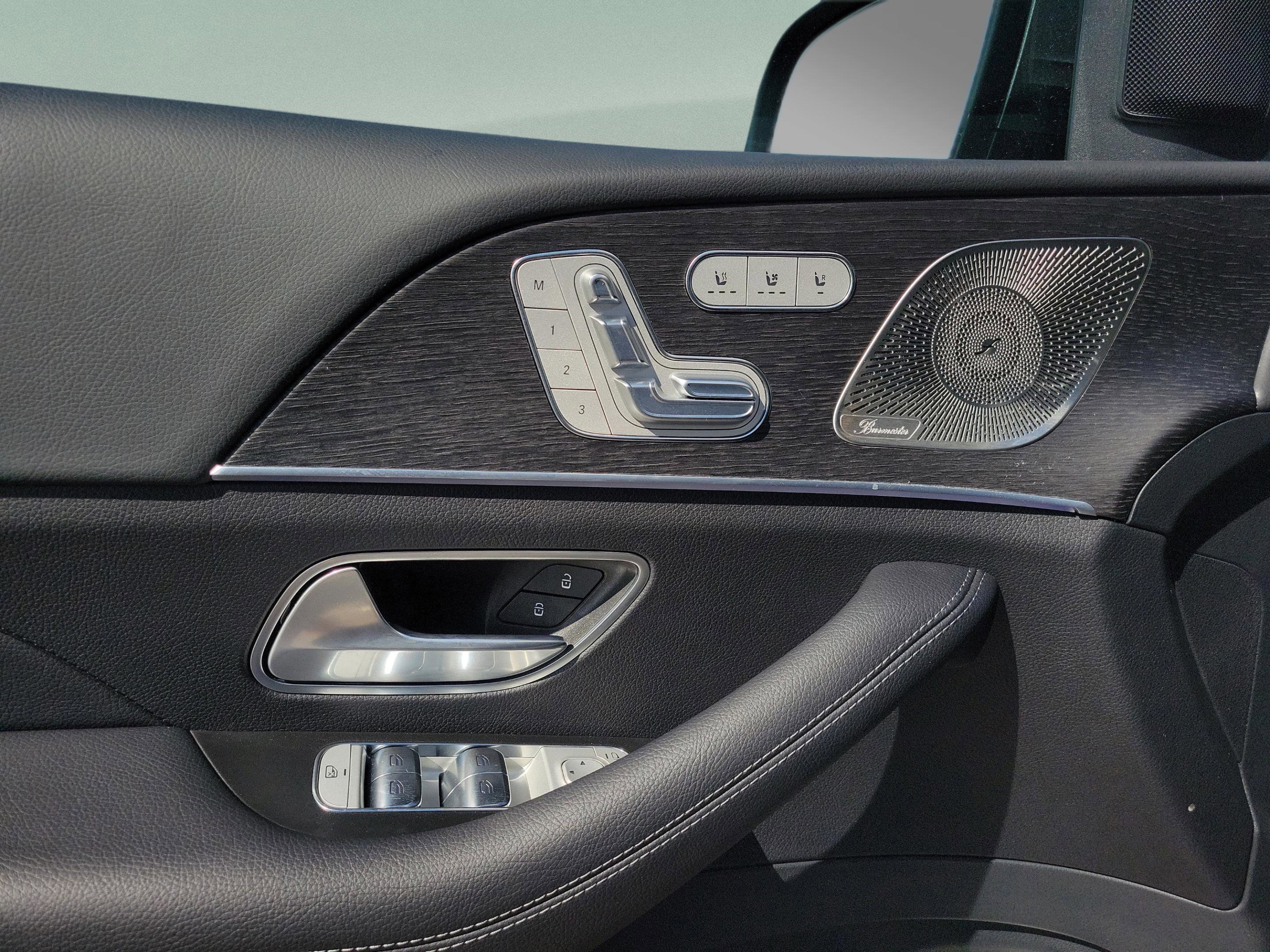 Certified 2026 Mercedes-Benz GLS 450 4MATIC image 21