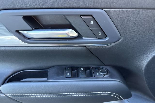 Used 2026 GMC Terrain Elevation image 11