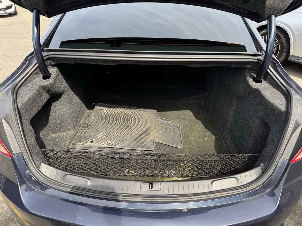 Used 2017 Chevrolet Impala Premier w/ Enhanced Convenience Package image 47