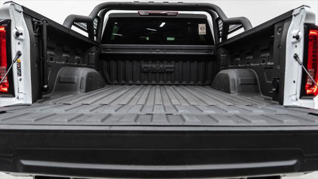 Used 2025 GMC Sierra 1500 AT4 image 12