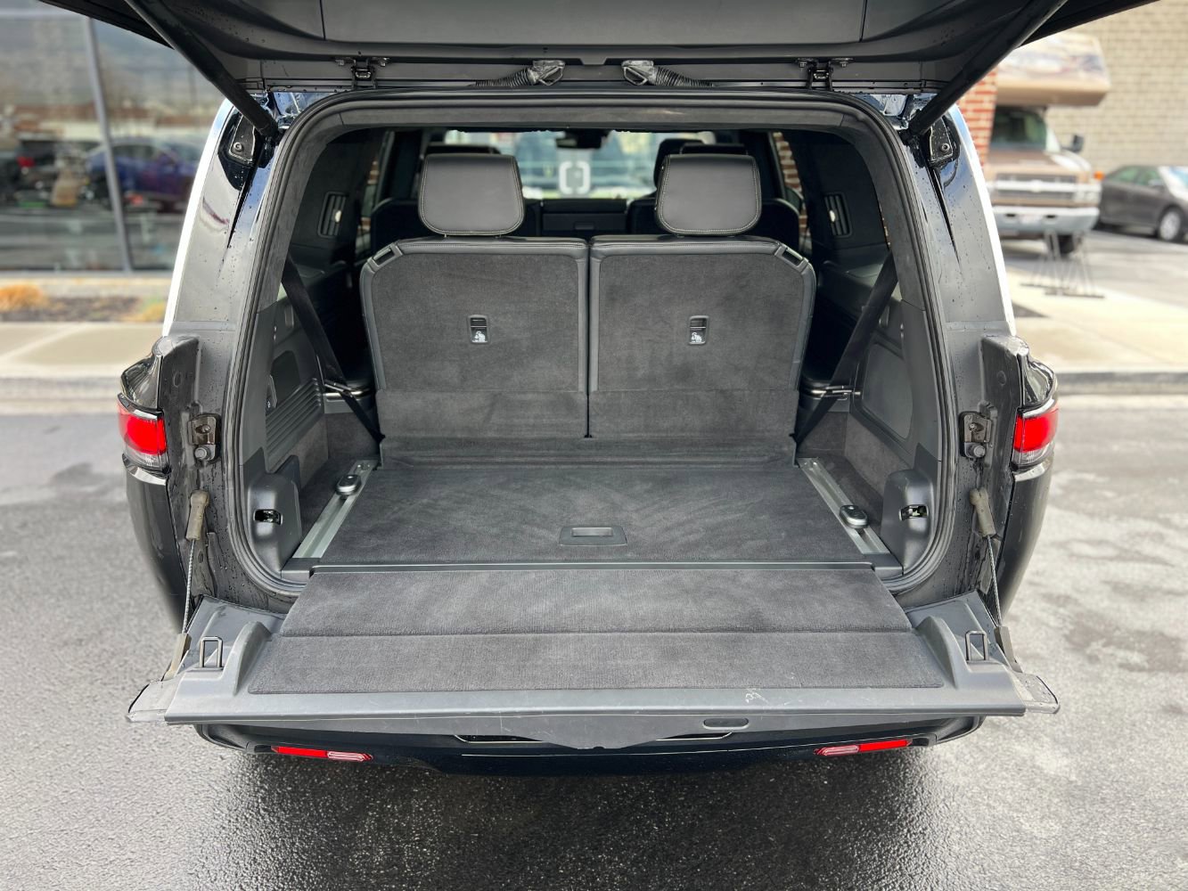 Used 2022 Rivian R1S Launch Edition image 30