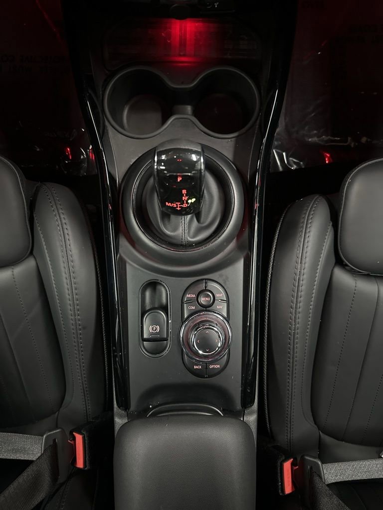 Used 2023 MINI Cooper Clubman S AWD/4WD image 23