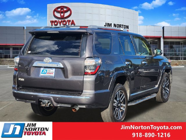Used 2017 Toyota 4Runner Limited AWD/4WD image 6