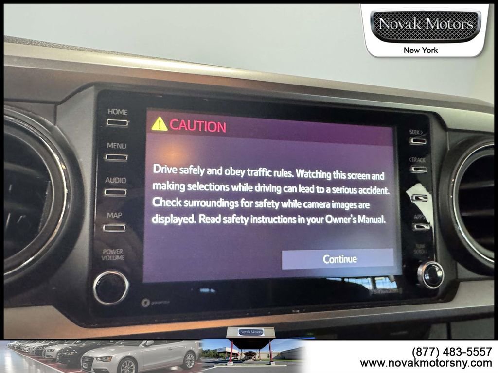 Used 2022 Toyota Tacoma SR5 image 19