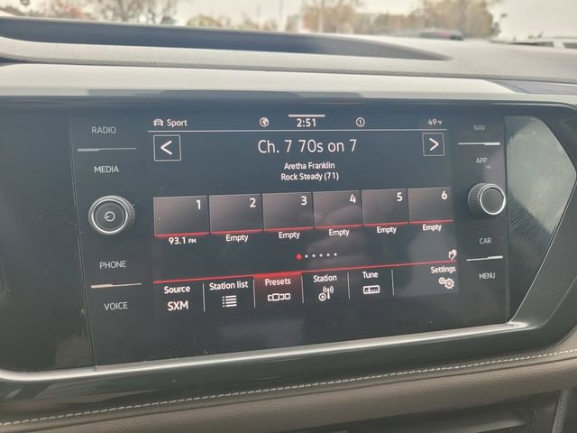 Used 2022 Volkswagen Taos SEL image 23