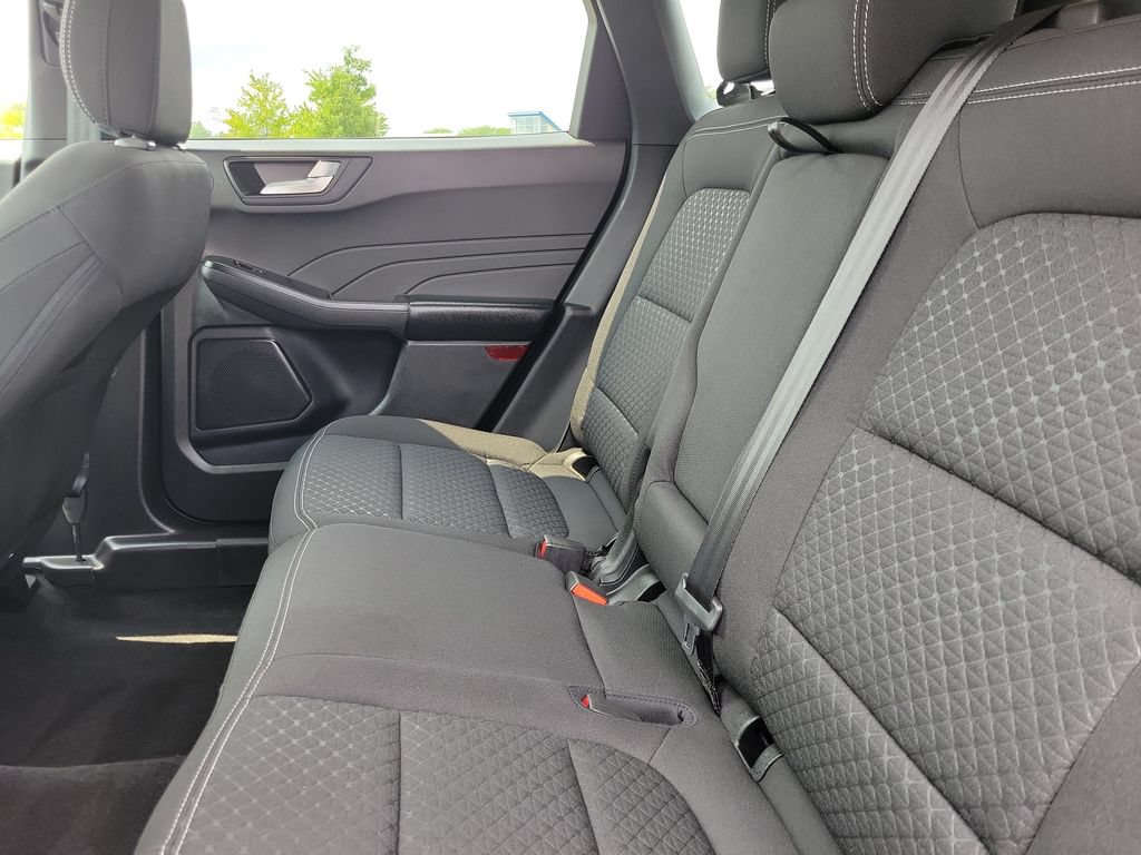 Used 2023 Ford Escape Active w/ Tech Pack #2 AWD/4WD image 12