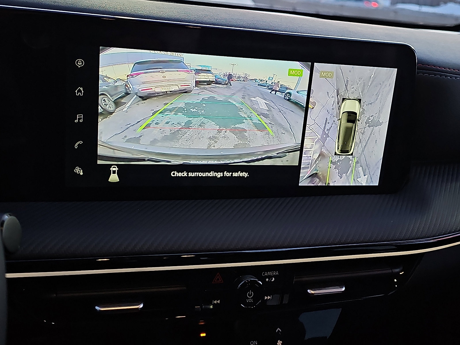 Certified 2025 Nissan Kicks SR image 18