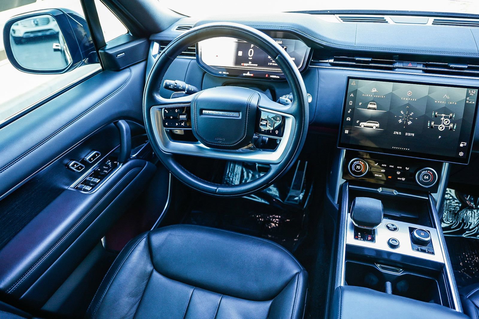 Used 2023 Land Rover Range Rover SE AWD/4WD image 14