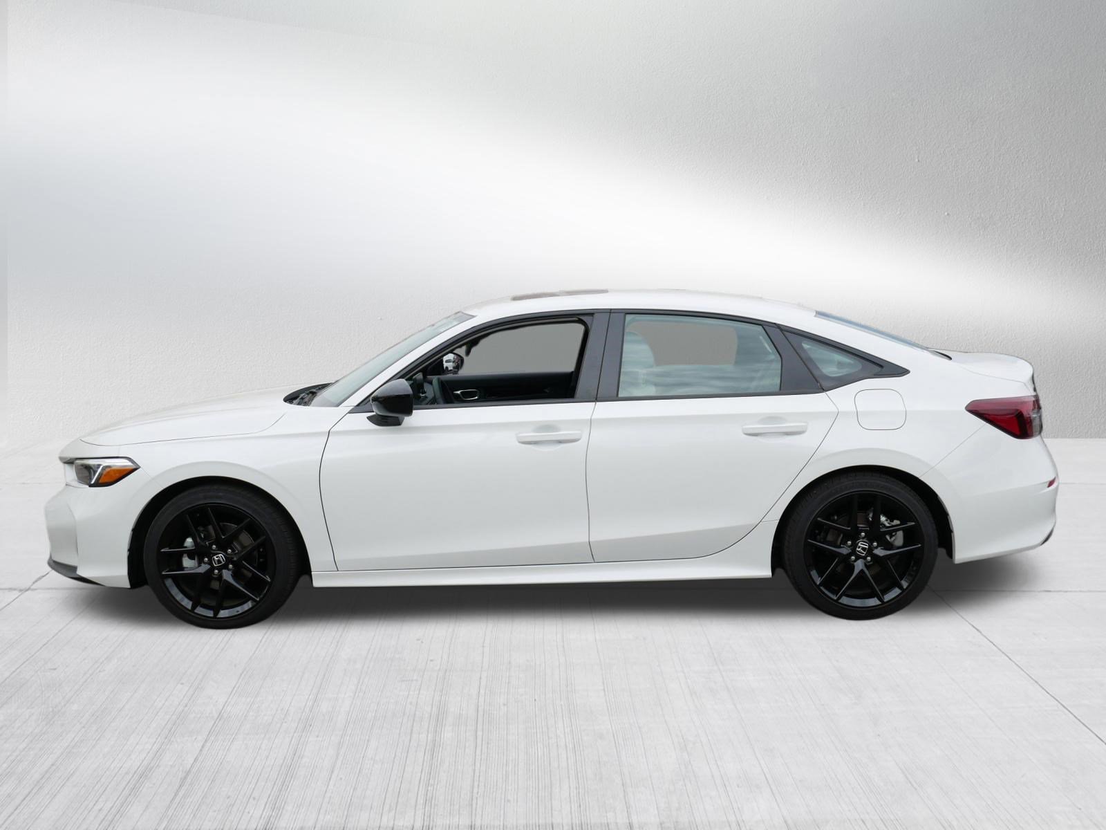 Used 2026 Honda Civic Sport image 4