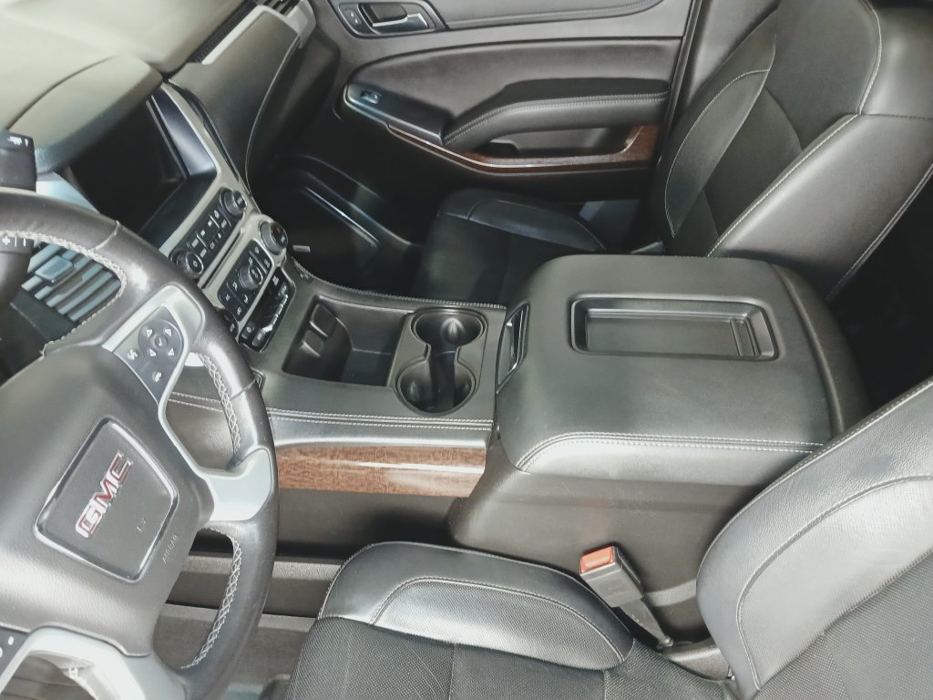 Used 2018 GMC Yukon SLT w/ Premium Edition AWD/4WD image 21