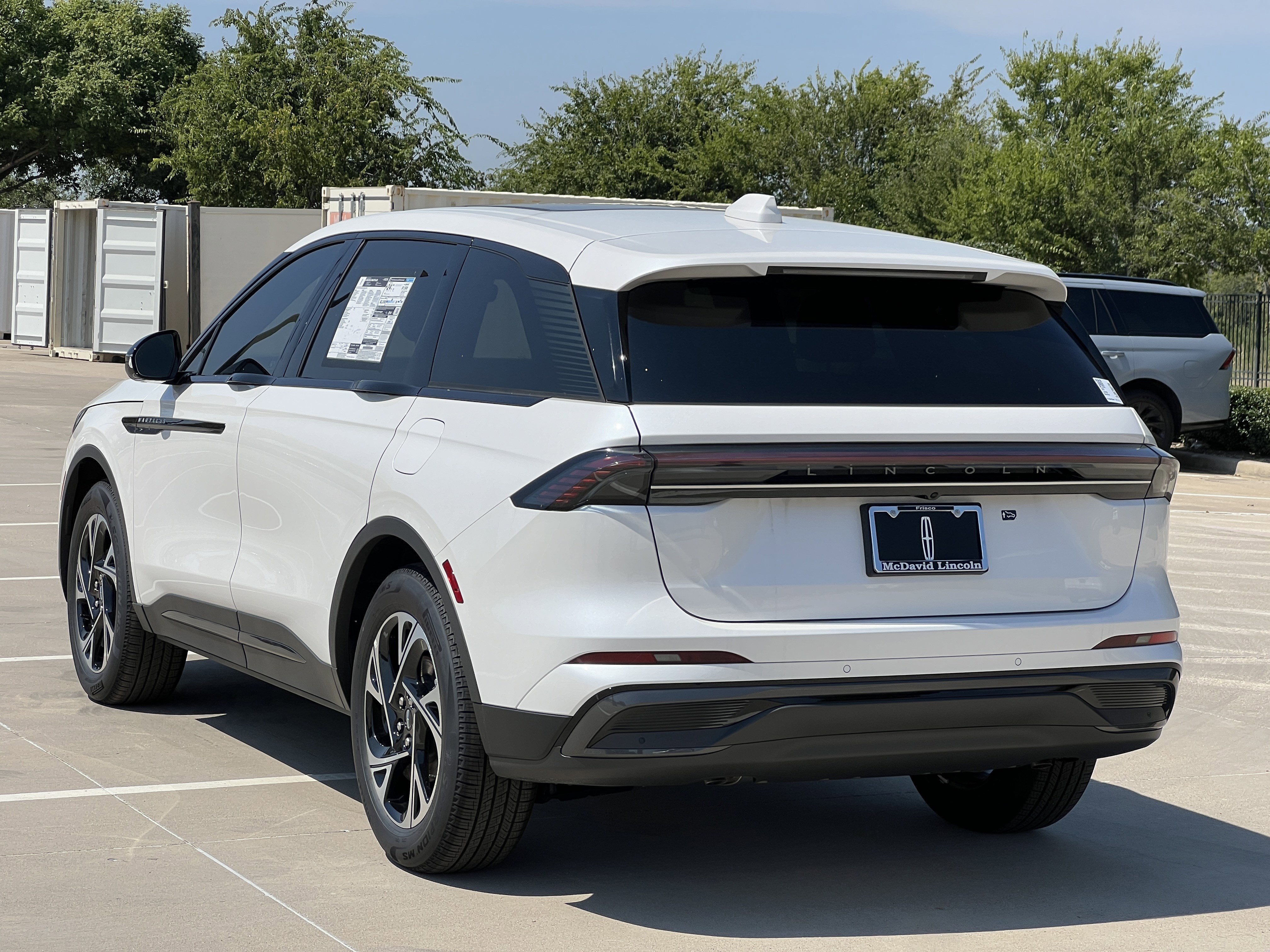 New 2025 Lincoln Nautilus Premier w/ Equipment Group 102A image 7