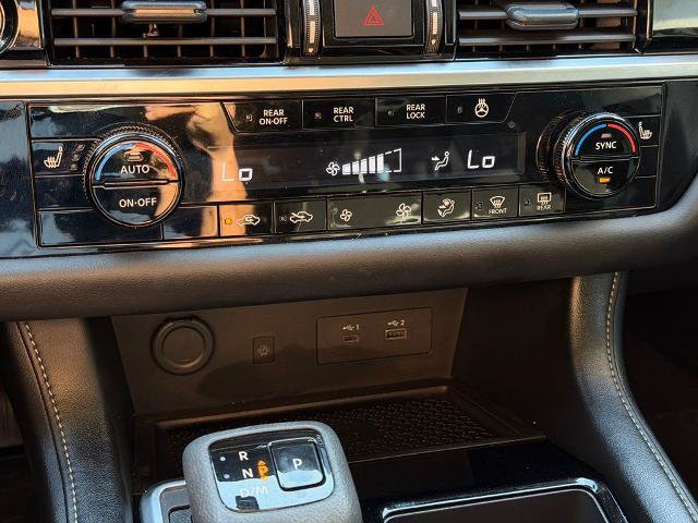 Certified 2025 Nissan Pathfinder SL w/ SL Premium Package FWD image 29