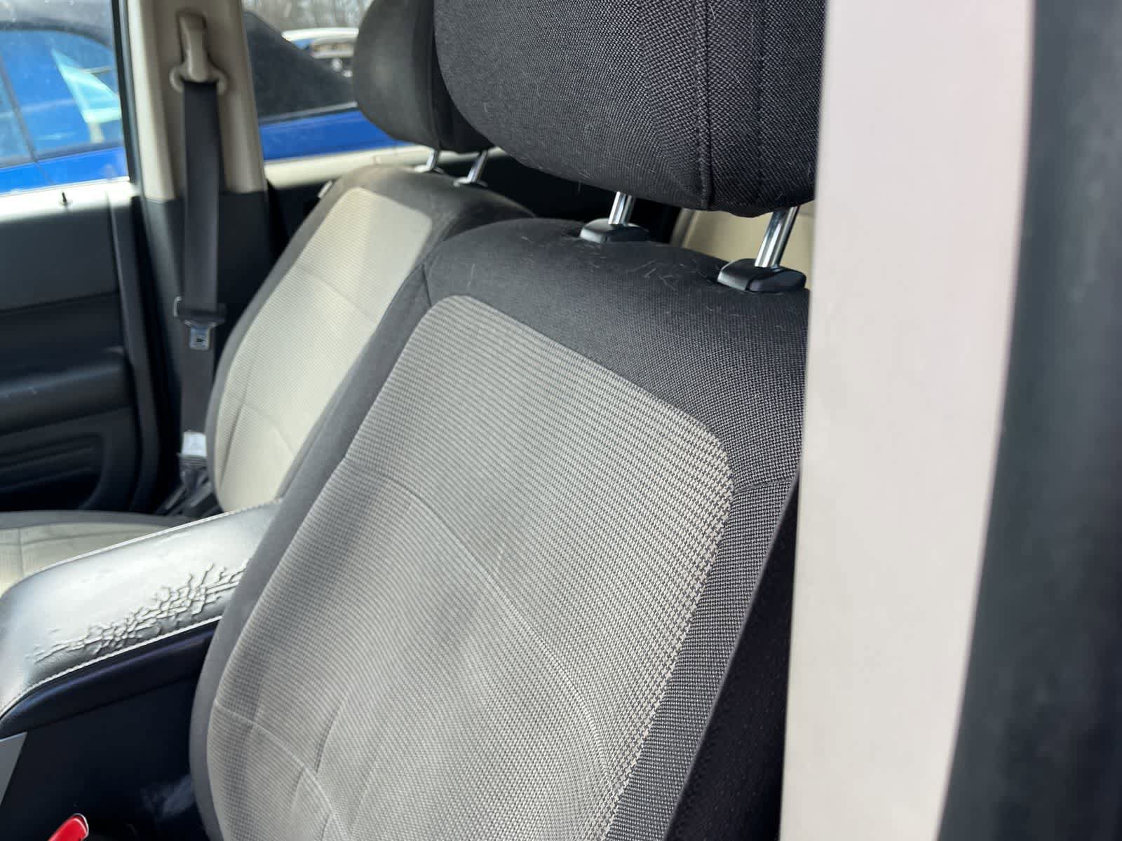 Used 2012 Ford Flex SE image 26