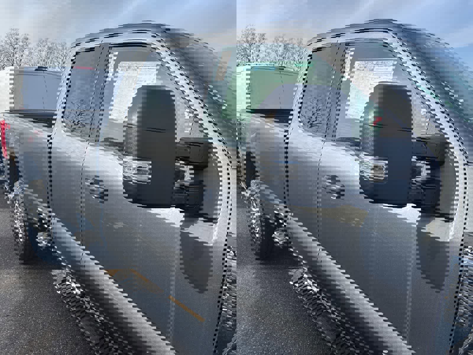 New 2025 Ford F250 XLT w/ FX4 Off-Road Package image 17