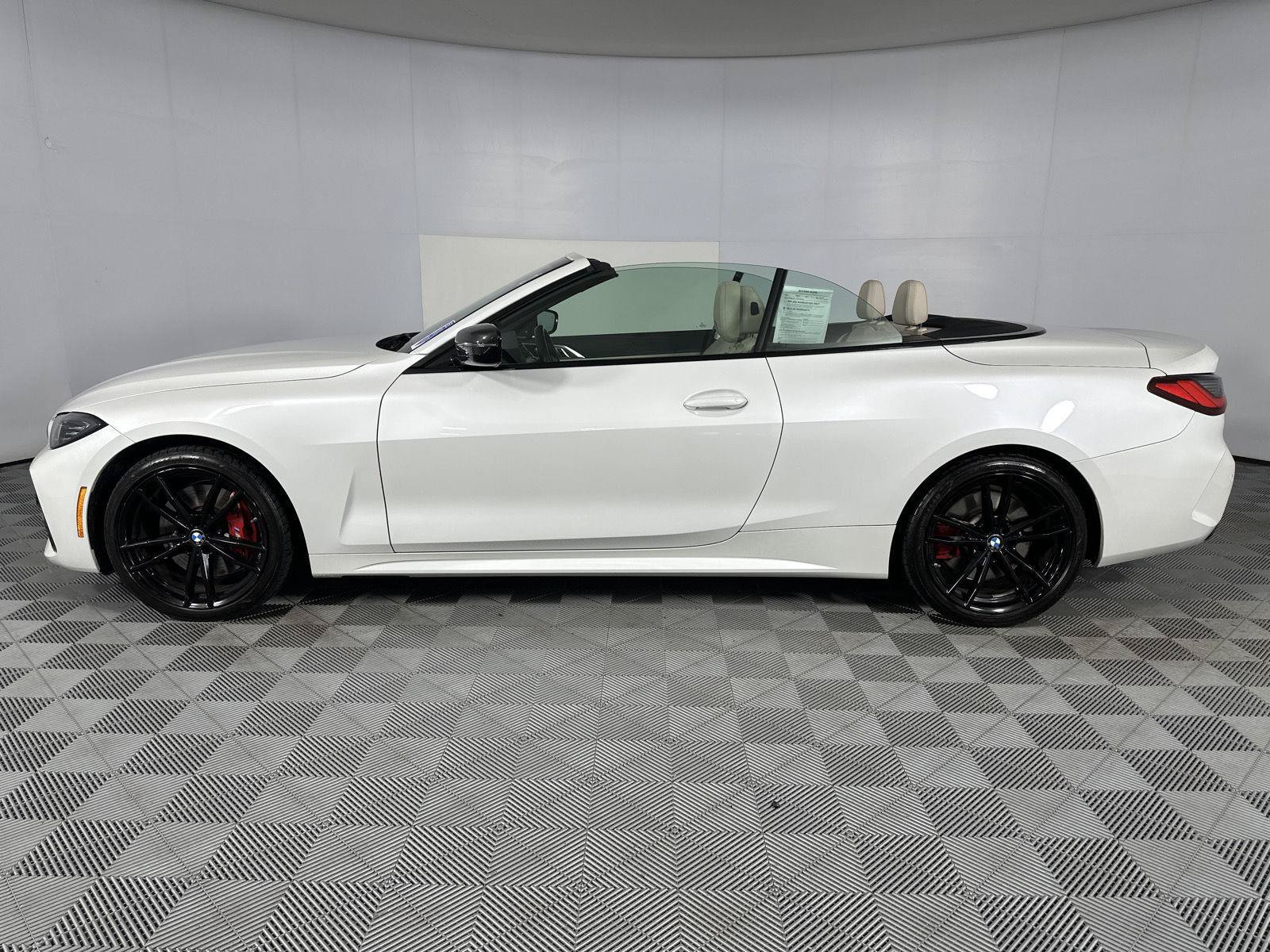 Used 2024 BMW 440i xDrive Convertible w/ M Carbon Exterior Package AWD/4WD image 5