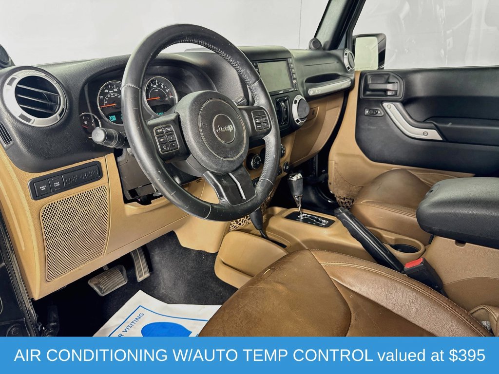 Used 2014 Jeep Wrangler Unlimited Rubicon w/ Connectivity Group AWD/4WD image 11