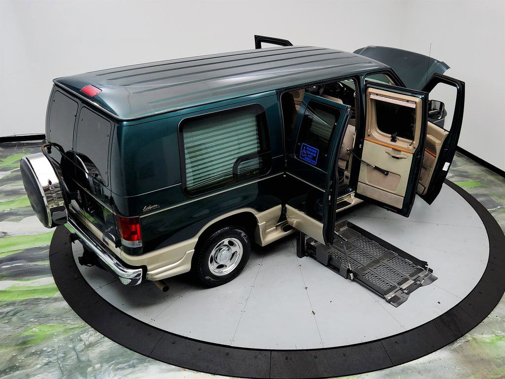 Used 2008 Ford E-150 and Econoline 150 image 38