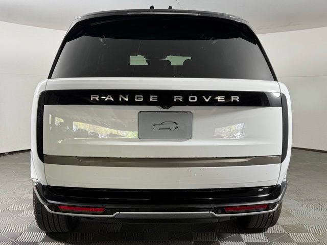 Used 2025 Land Rover Range Rover SE AWD/4WD image 7