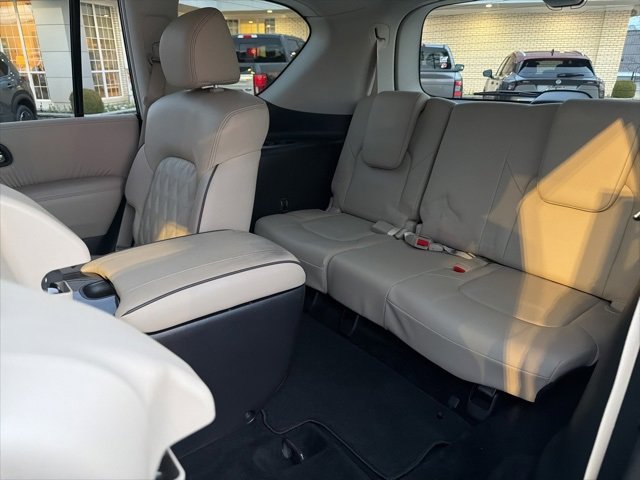 Used 2024 Nissan Armada Platinum w/ Captain's Chairs Package image 12