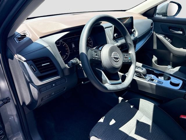 Used 2023 Nissan Rogue SV AWD/4WD image 13