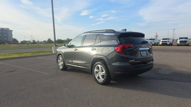 Used 2020 GMC Terrain SLE w/ Driver Convenience Package FWD image 8