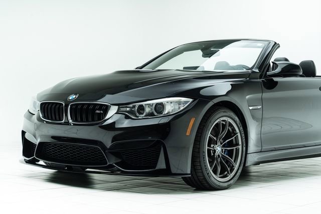 Used 2015 BMW M4 Convertible image 9