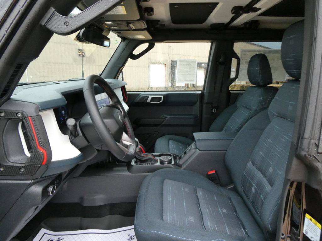 New 2026 Ford Bronco Heritage Edition AWD/4WD image 17