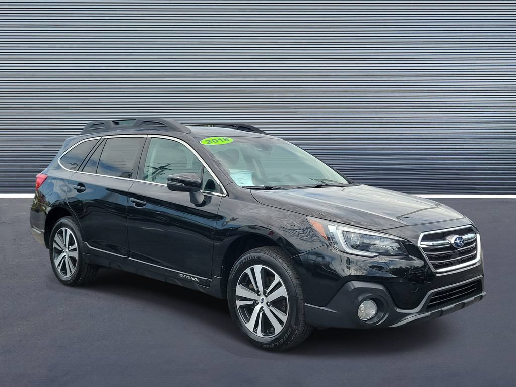 Used 2018 Subaru Outback 3.6R Limited AWD/4WD image 2