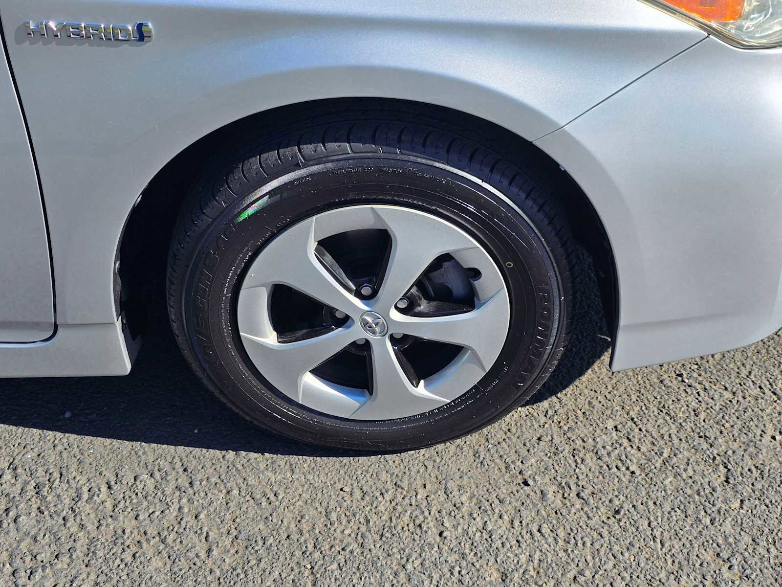 Used 2012 Toyota Prius Three image 10