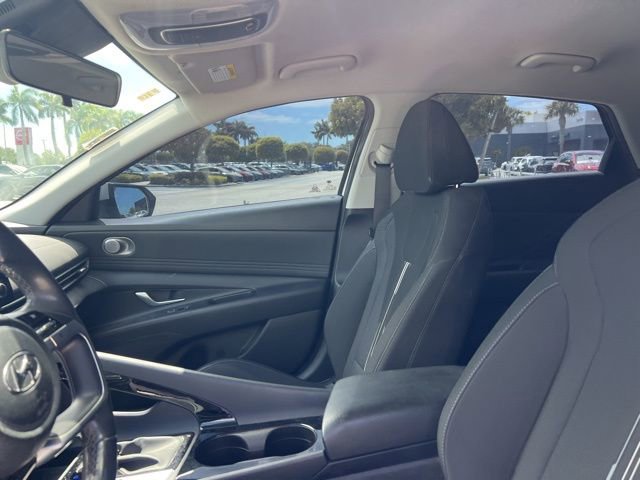 Used 2022 Hyundai Elantra SEL w/ Convenience Package image 23
