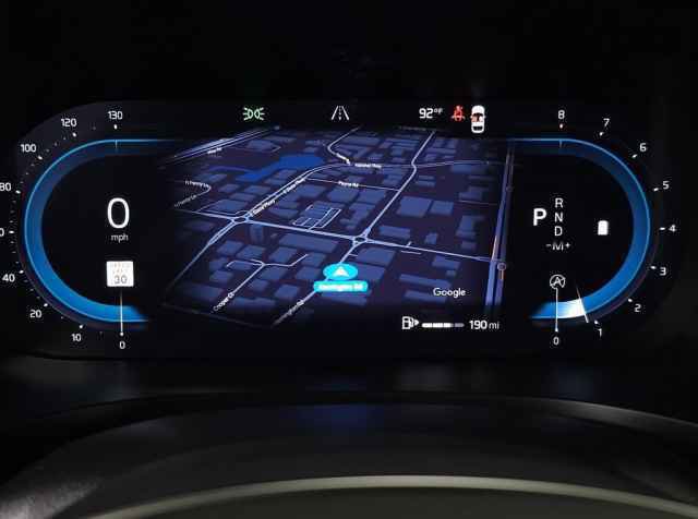 Used 2025 Volvo V60 B5 Cross Country Plus w/ Protection Package Premier image 17