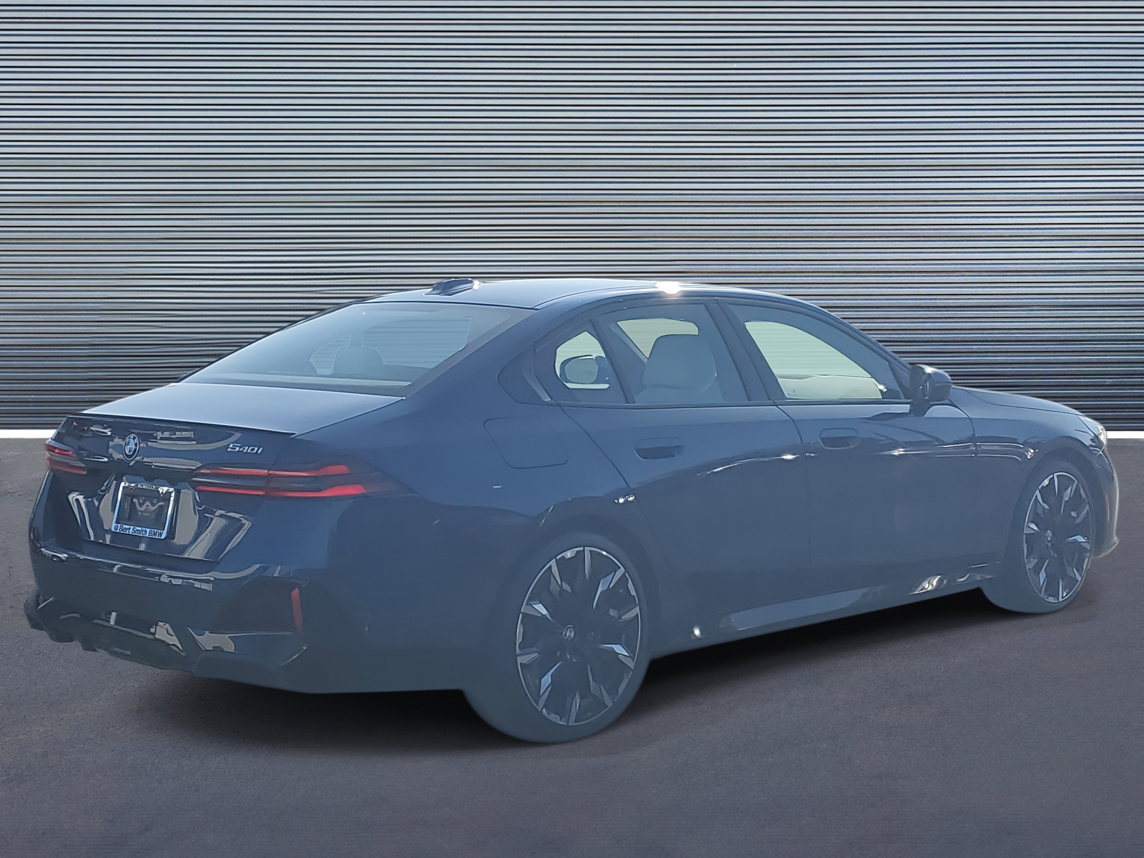 New 2026 BMW 540i xDrive w/ M Sport Package image 3