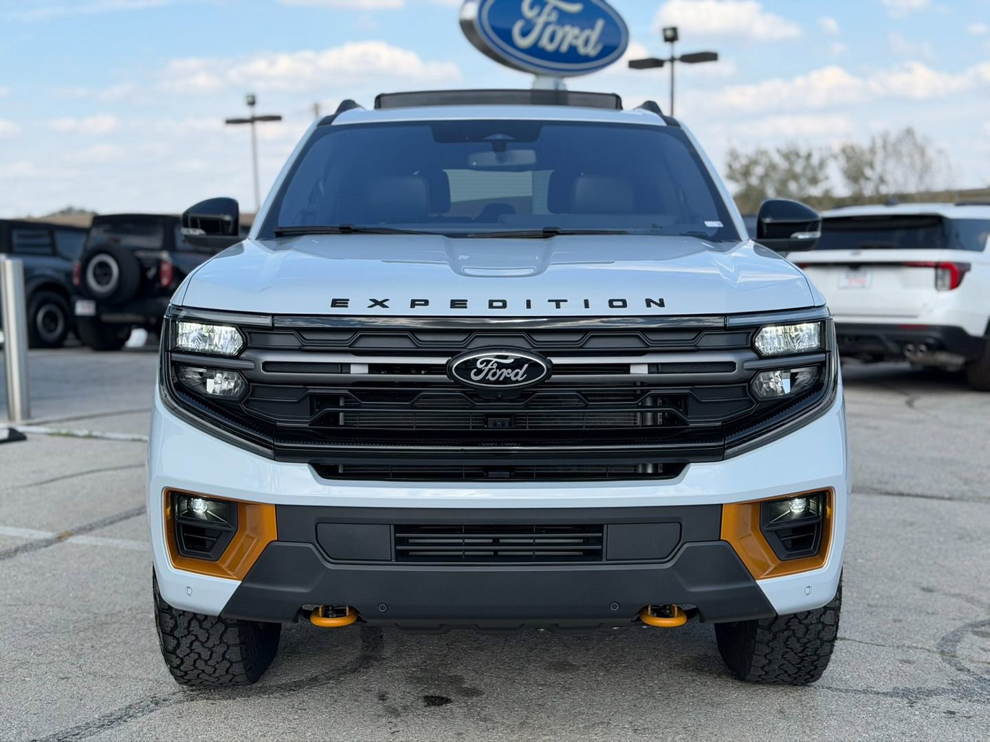 New 2025 Ford Expedition Tremor image 2