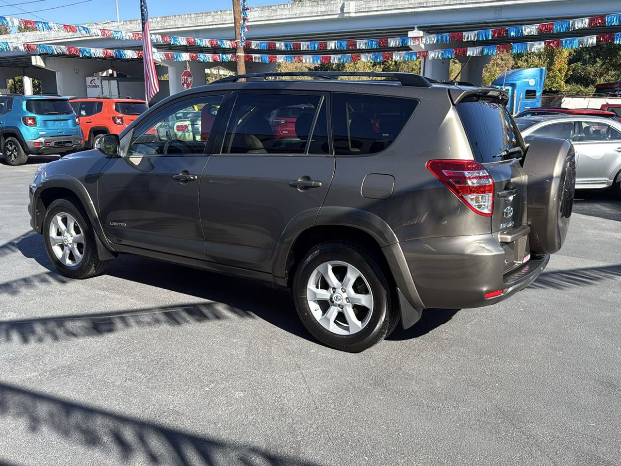 Used 2012 Toyota RAV4 Limited w/ Premium Plus Value Pkg AWD/4WD image 6