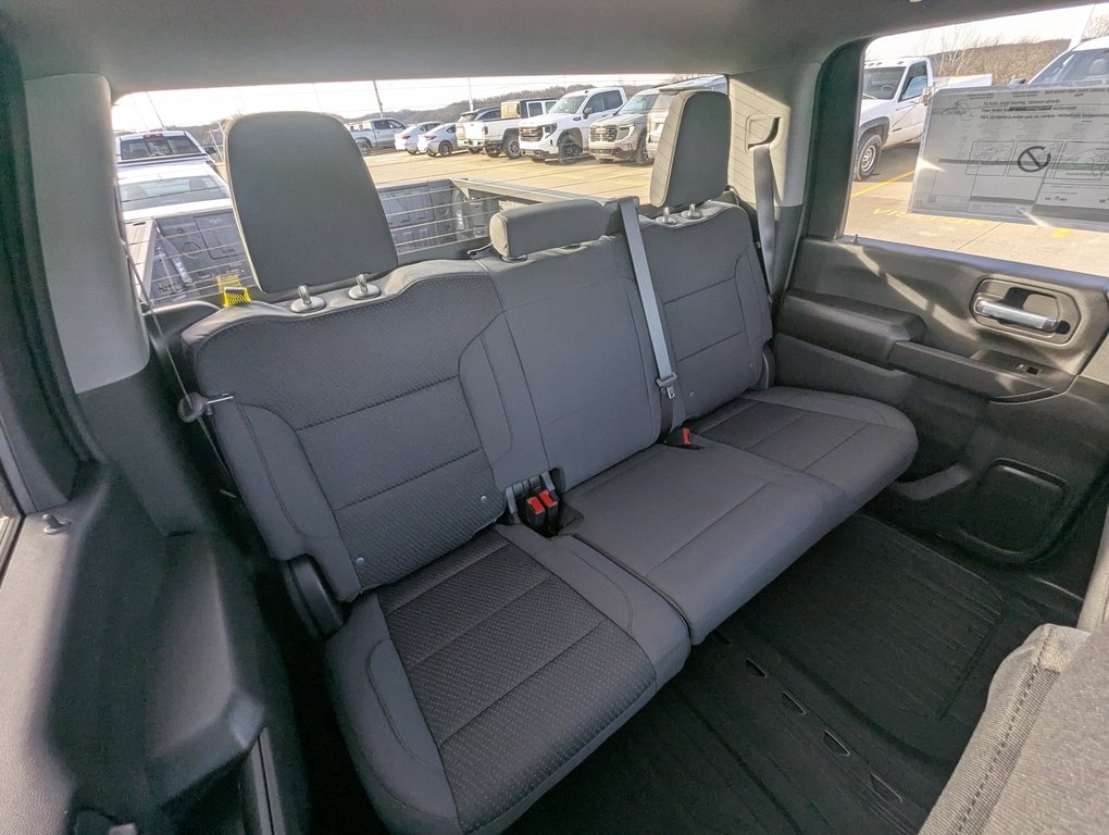 New 2026 GMC Sierra 2500 Pro image 17