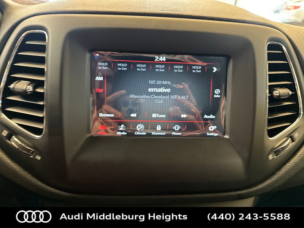 Used 2018 Jeep Compass Latitude w/ Popular Equipment Group image 18