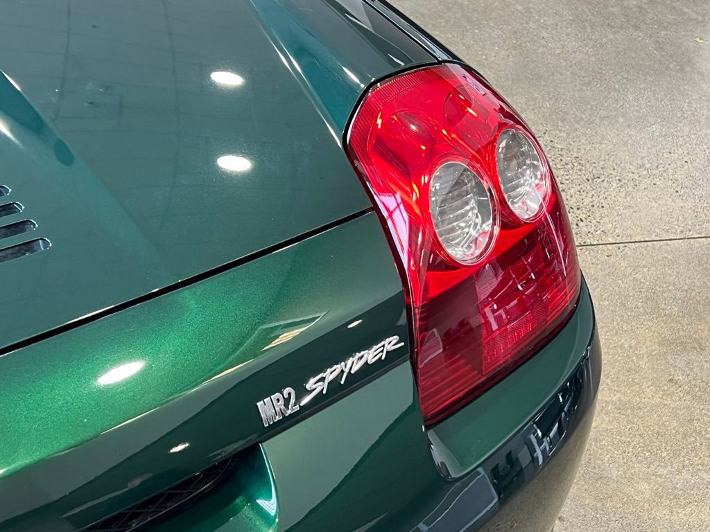 Used 2003 Toyota MR2 RWD image 7