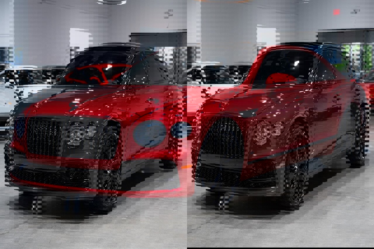 Used 2022 Bentley Flying Spur V8 image 10