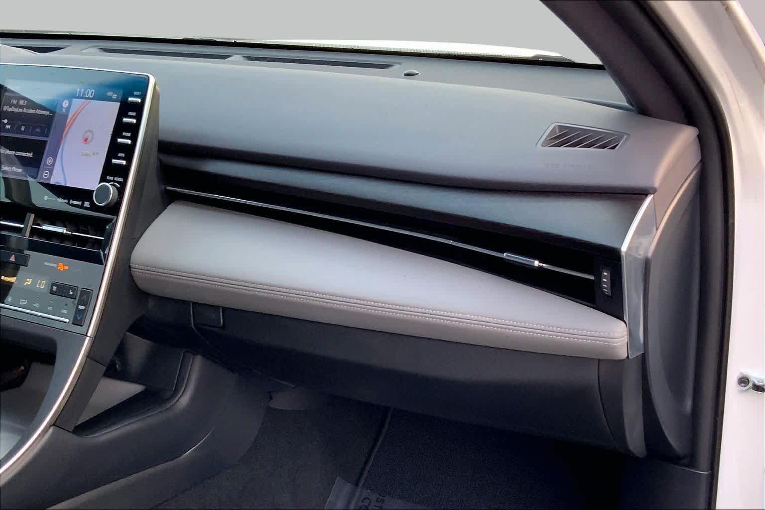 Used 2020 Toyota Avalon Limited w/ Advanced Safety Package FWD image 19