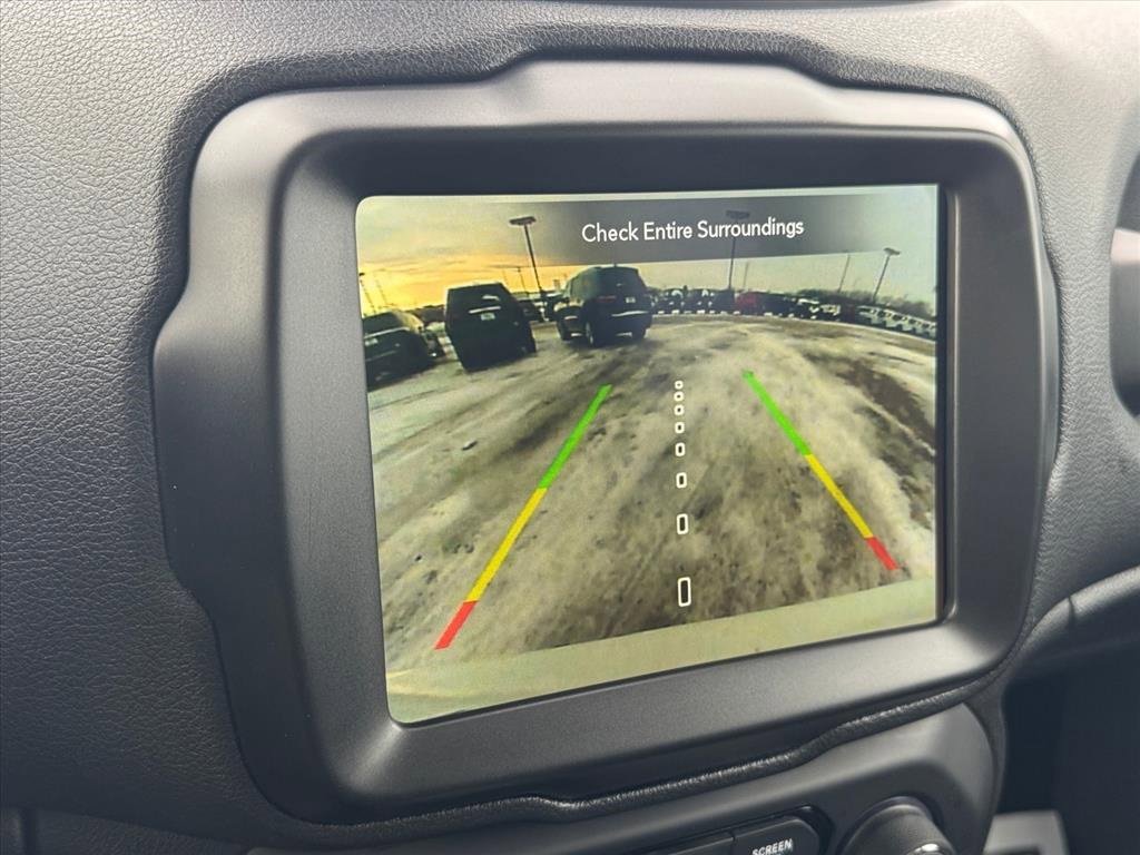 Used 2023 Jeep Renegade Latitude image 26